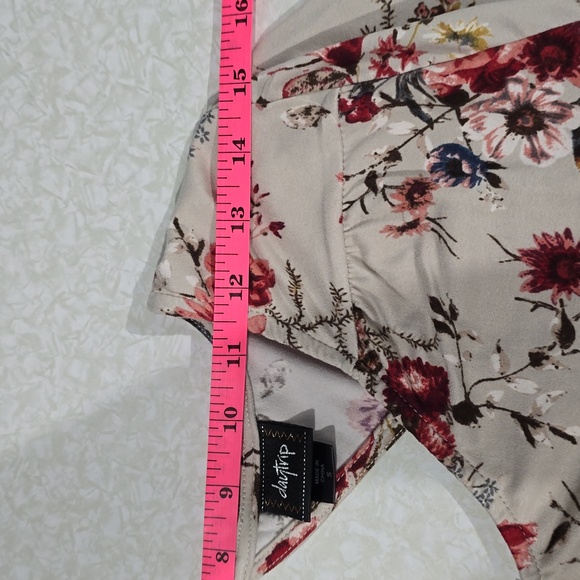 DAYTRIP TOP SIZE SMALL‎ FLORAL PRINT - Picture 8 of 10